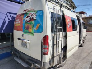 Microbus publicidad tortrix impresion vinil proyectos inteligentes guatemala